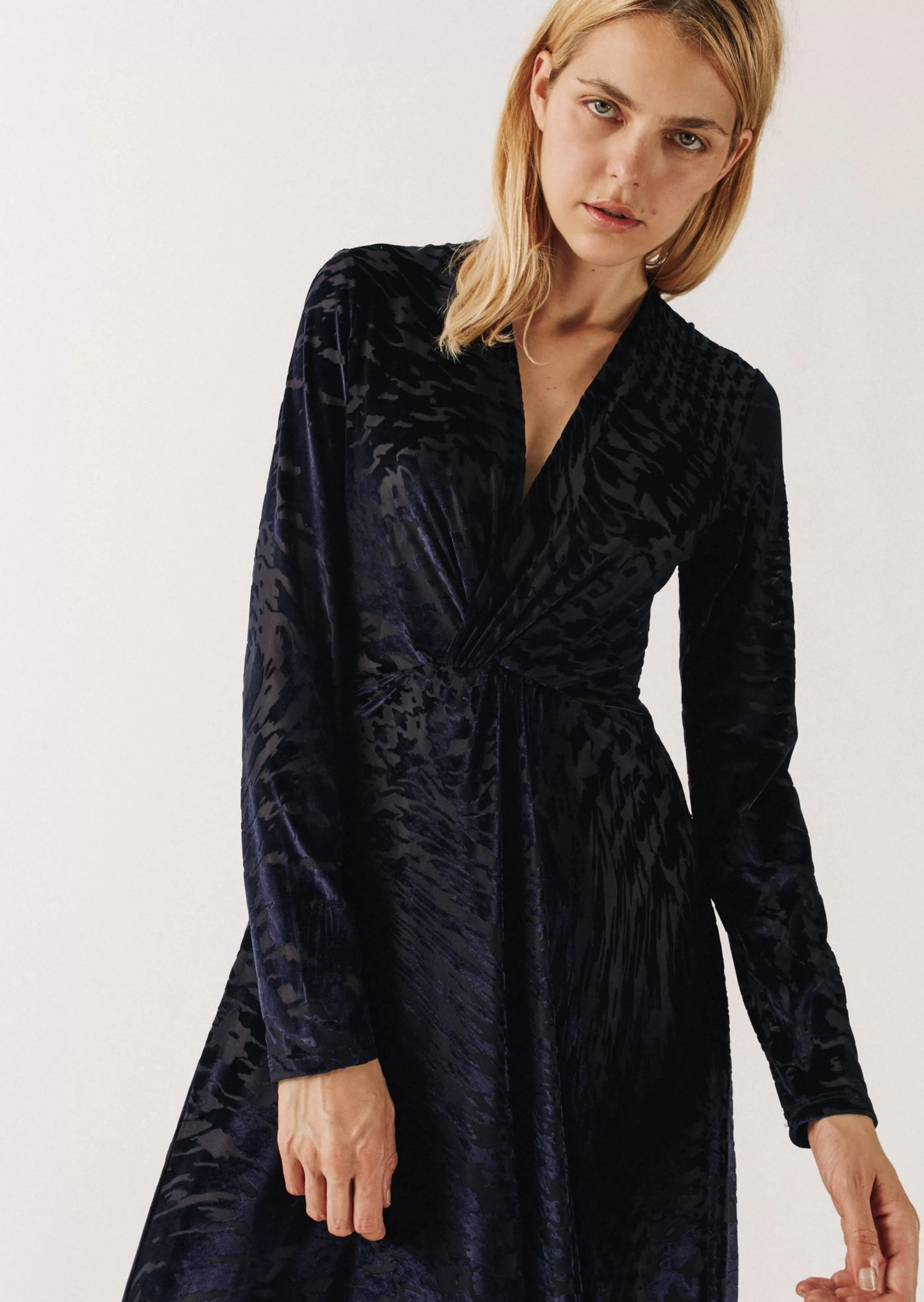 Store Knot Devore Midi Dress Dresses | Dresses